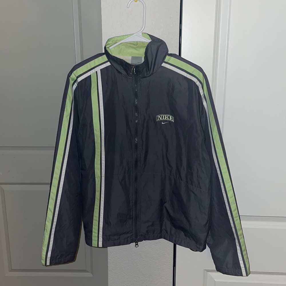 Vintage NIKE Windbreaker